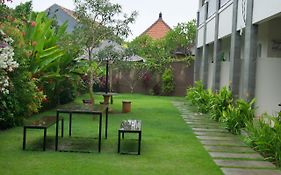 Adi Bali Homestay